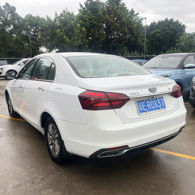 GEELY Emgrand 2019 #8 GEELY Emgrand 2019 car image #8
