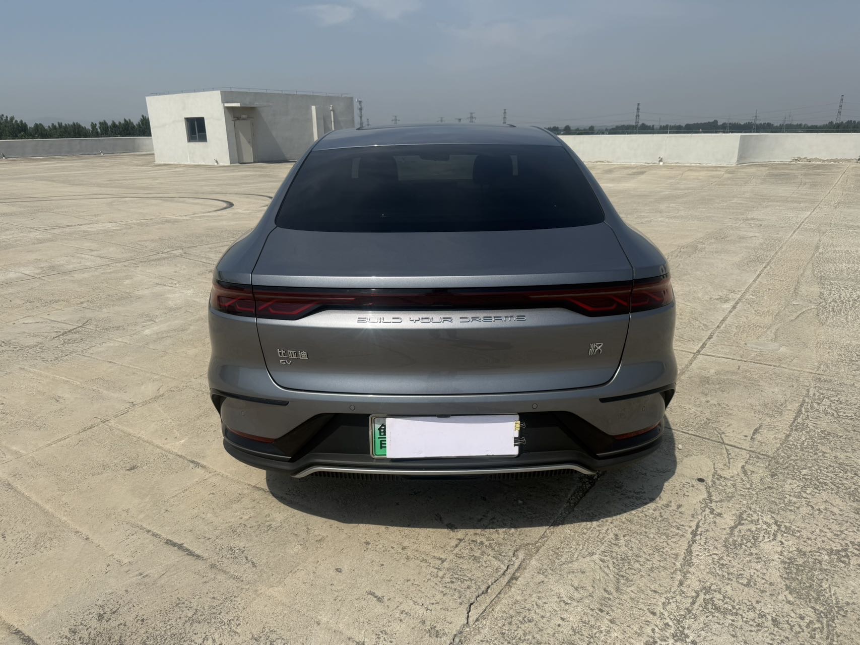 BYD Han 2023 #8 BYD Han 2023 car image #8