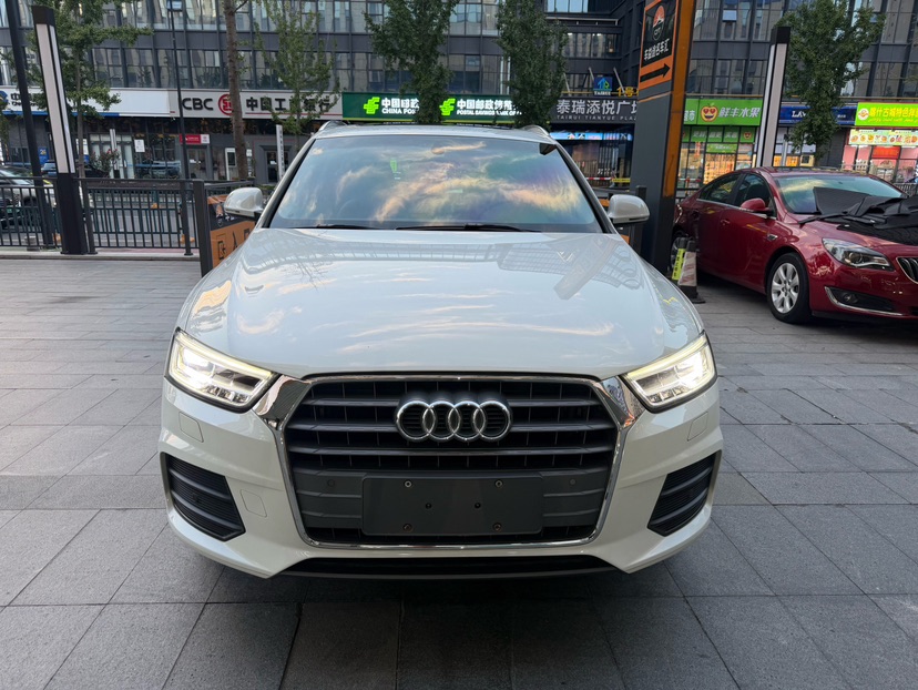 Audi Q3 2018 #2 Audi Q3 2018 car image #2