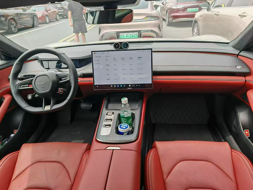 MI SU7 2025 car image #4