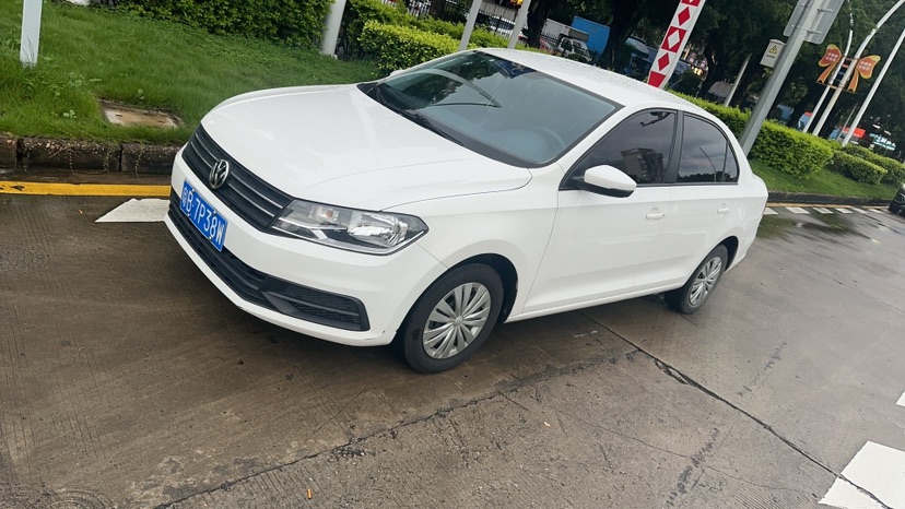Volkswagen Santana 2020 car image 