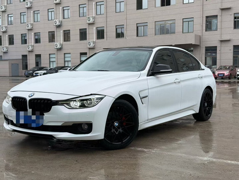 BMW 3 Series 2018 car image 