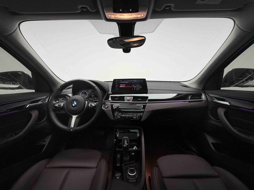 BMW X1 2019 #2 BMW X1 2019 car image #2
