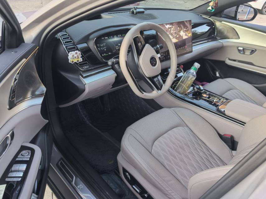 BYD Han 2024 car image #4