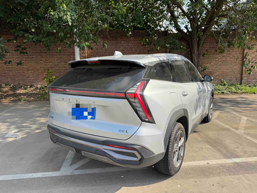GEELY Boyue L 2023 car image #3