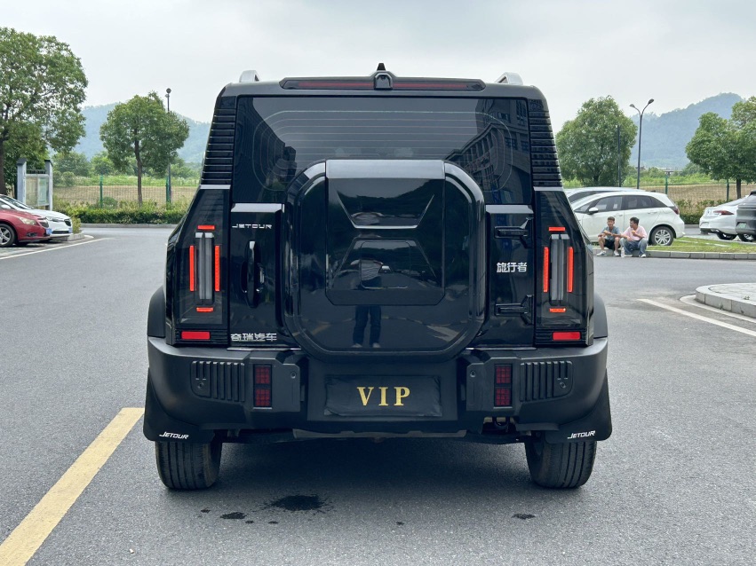 Jetour Traveller 2024 car image #8