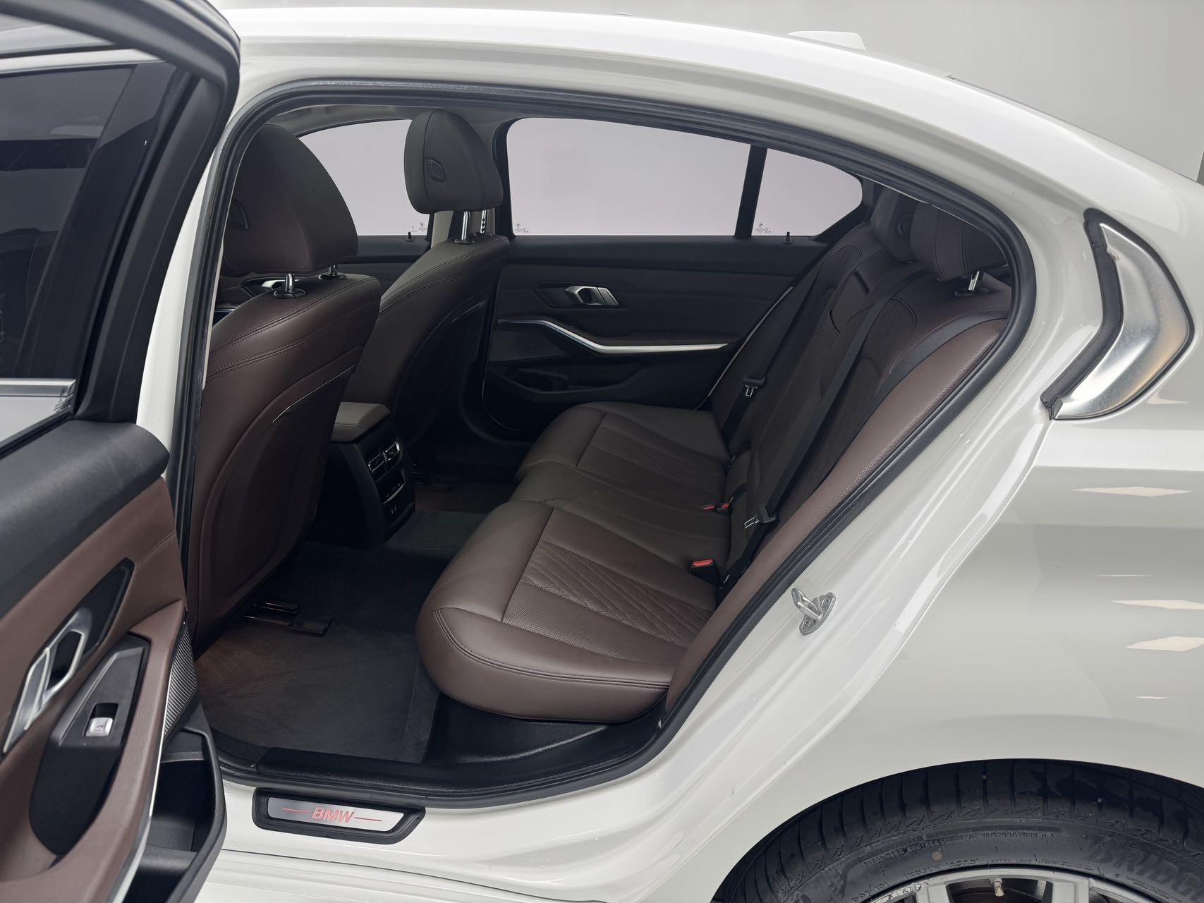 BMW i3 2022 #8 BMW i3 2022 car image #8