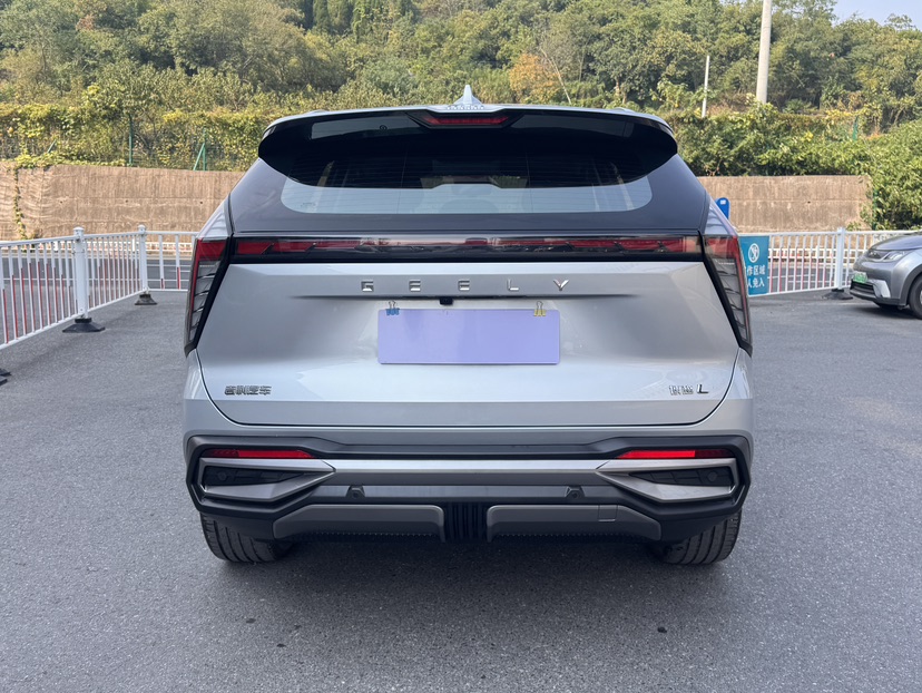 GEELY Boyue L 2024 صورة سيارة #4