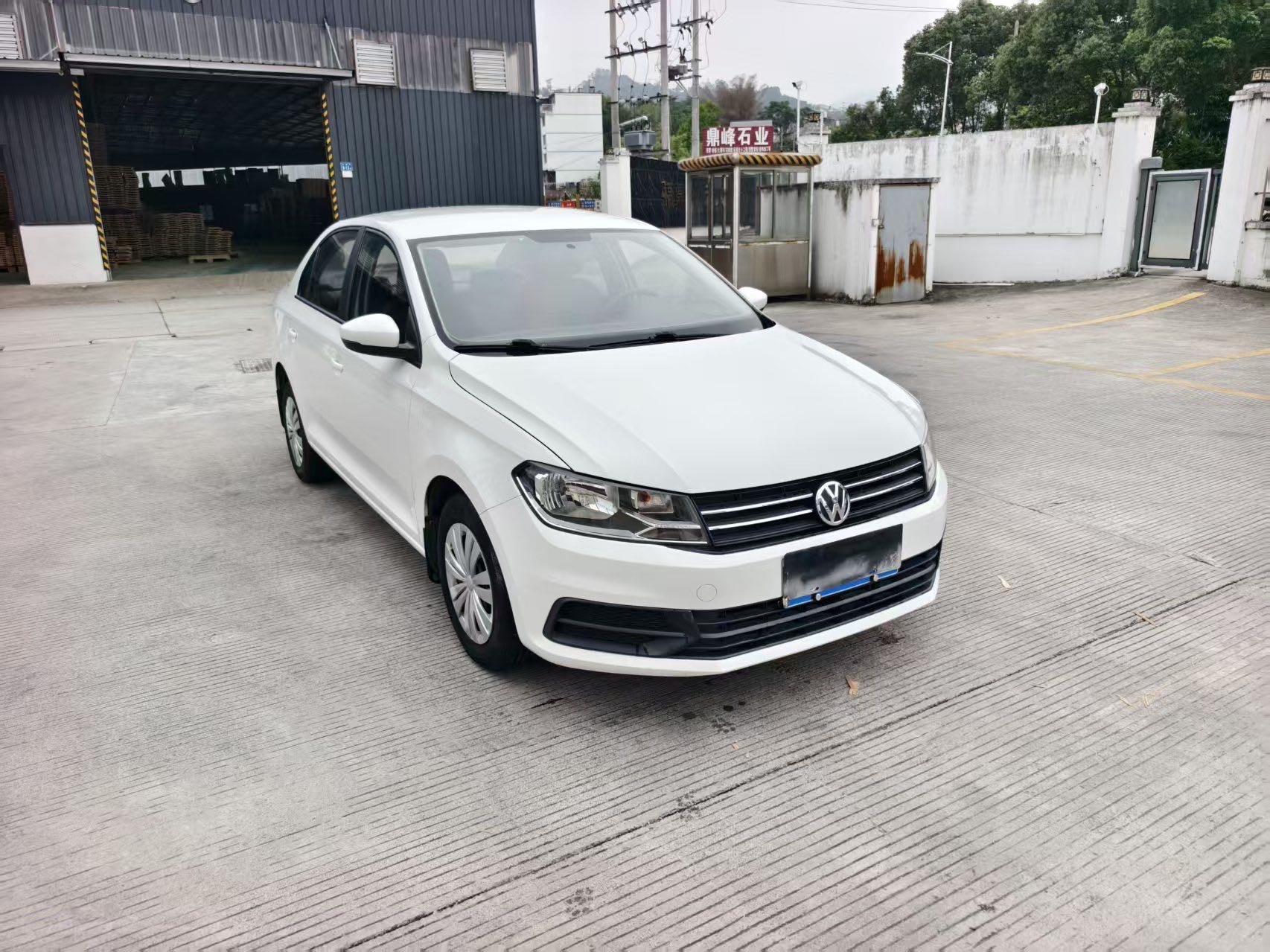 Volkswagen Santana 2018 #2 Volkswagen Santana 2018 car image #2