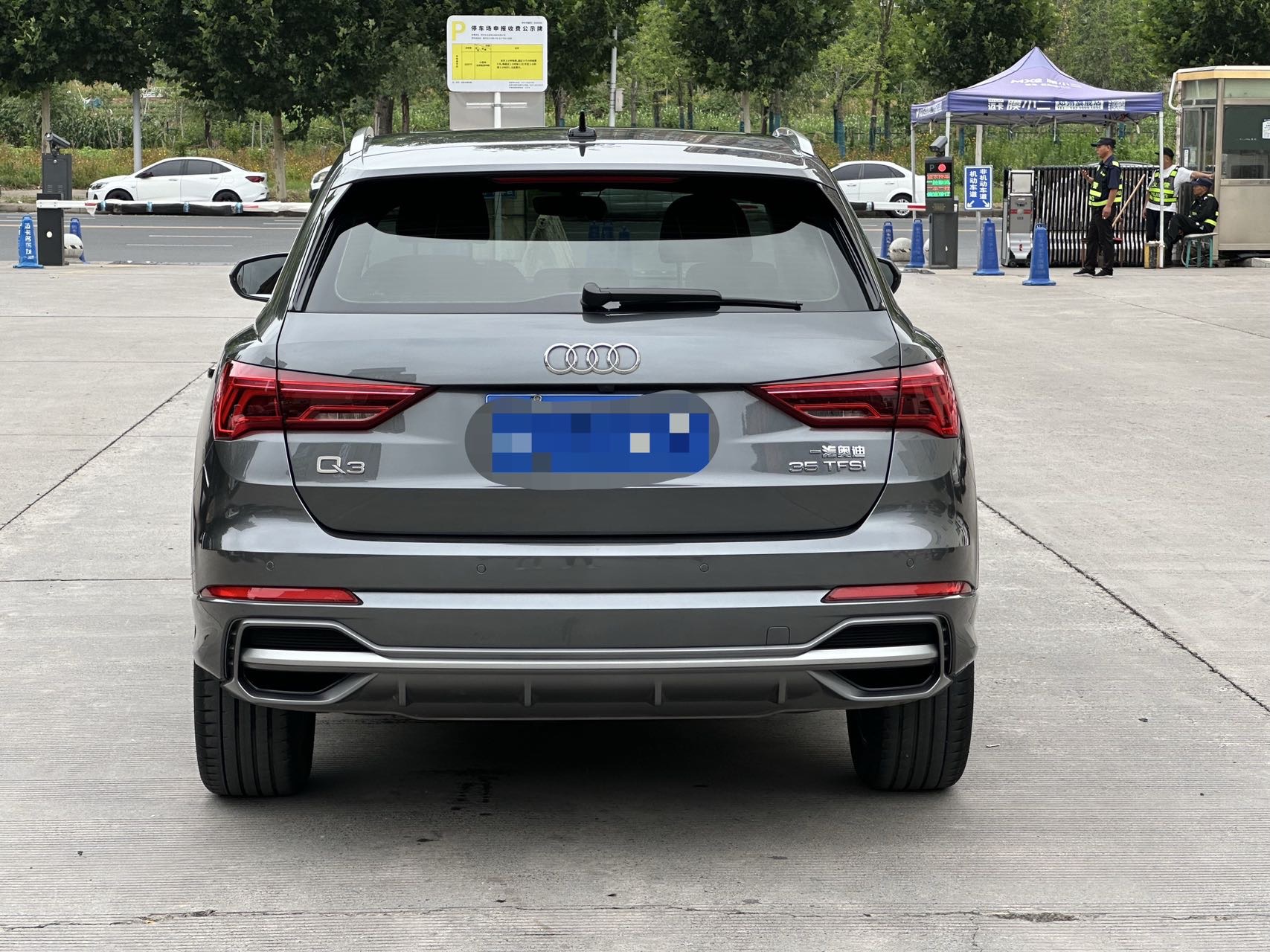 Audi Q3 2022 #8 Audi Q3 2022 car image #8