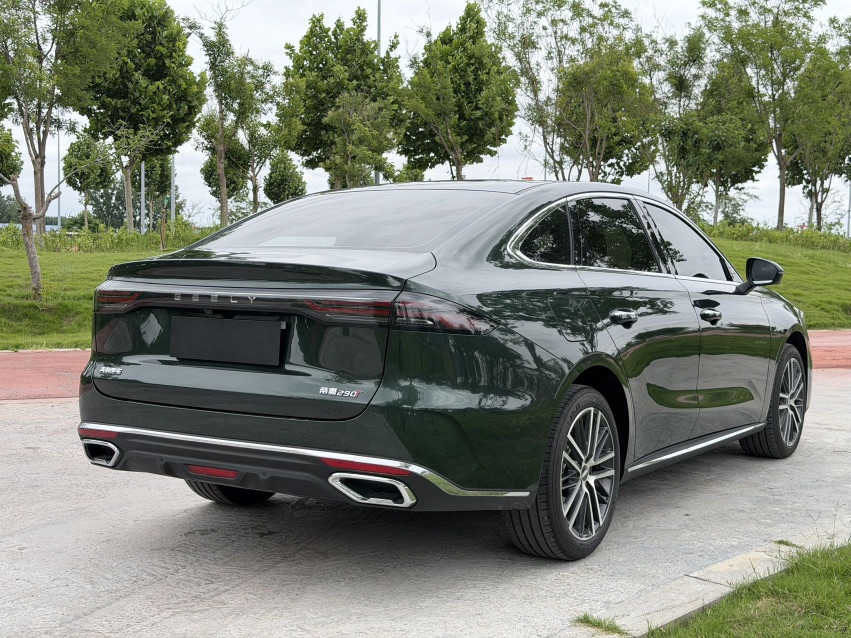 GEELY Emgrand 2025 #6 GEELY Emgrand 2025 car image #6