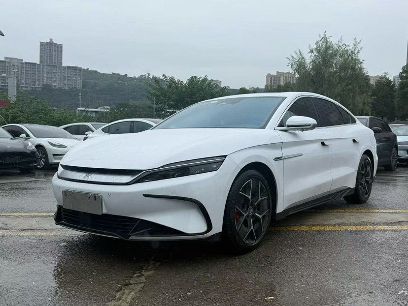 BYD Han 2023 car image 