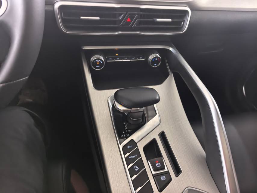 GEELY Coolray 2023 #5 GEELY Coolray 2023 car image #5