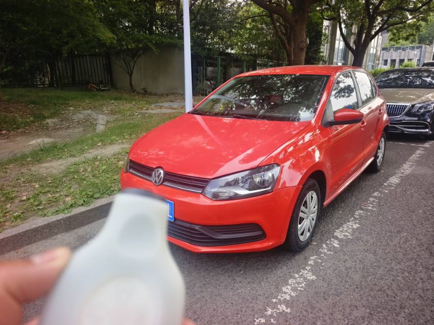 Volkswagen Polo 2016 car image 