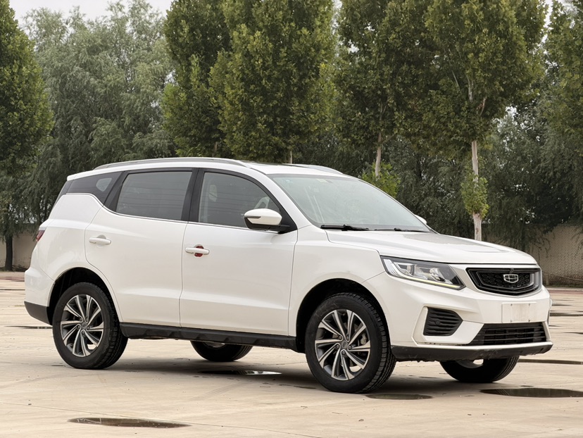 GEELY Vision X6 2020 car image #3