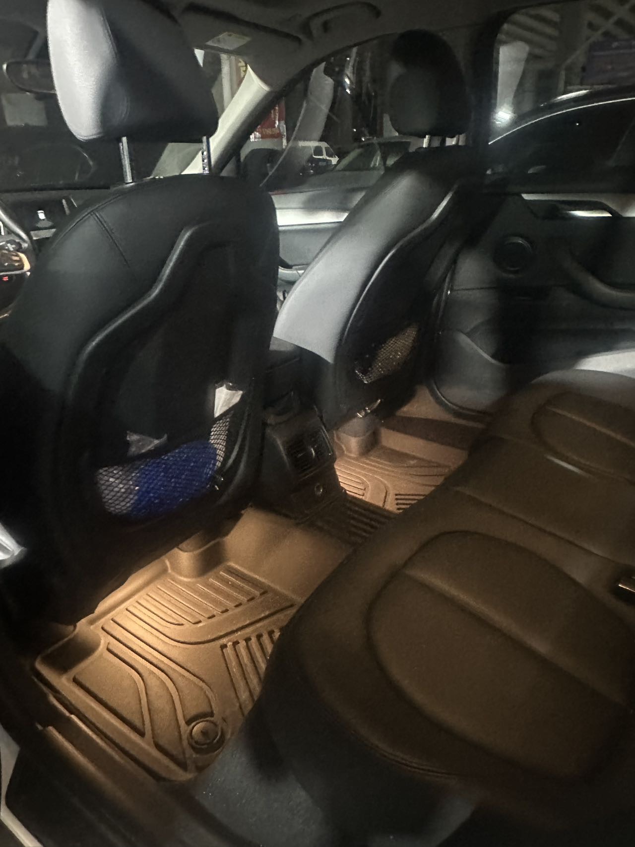 BMW X1 2018 #4 BMW X1 2018 car image #4
