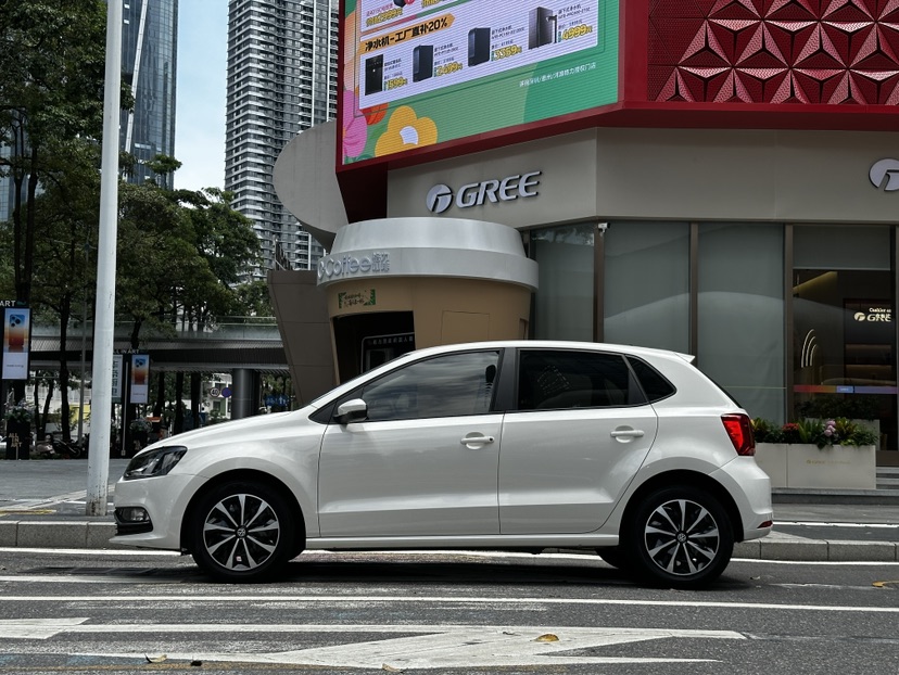 Volkswagen Polo 2019 #3 Volkswagen Polo 2019 car image #3