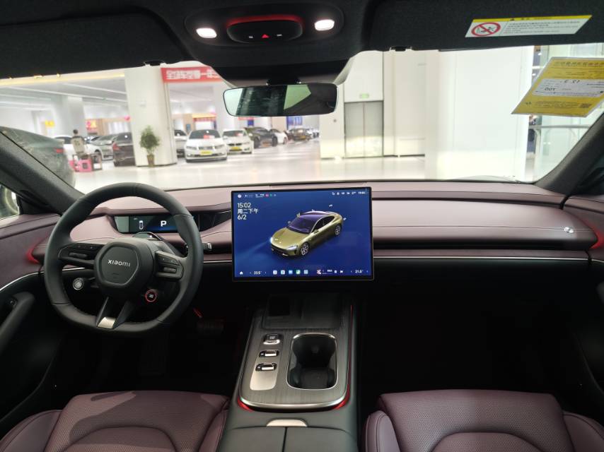 MI SU7 2025 car image #4