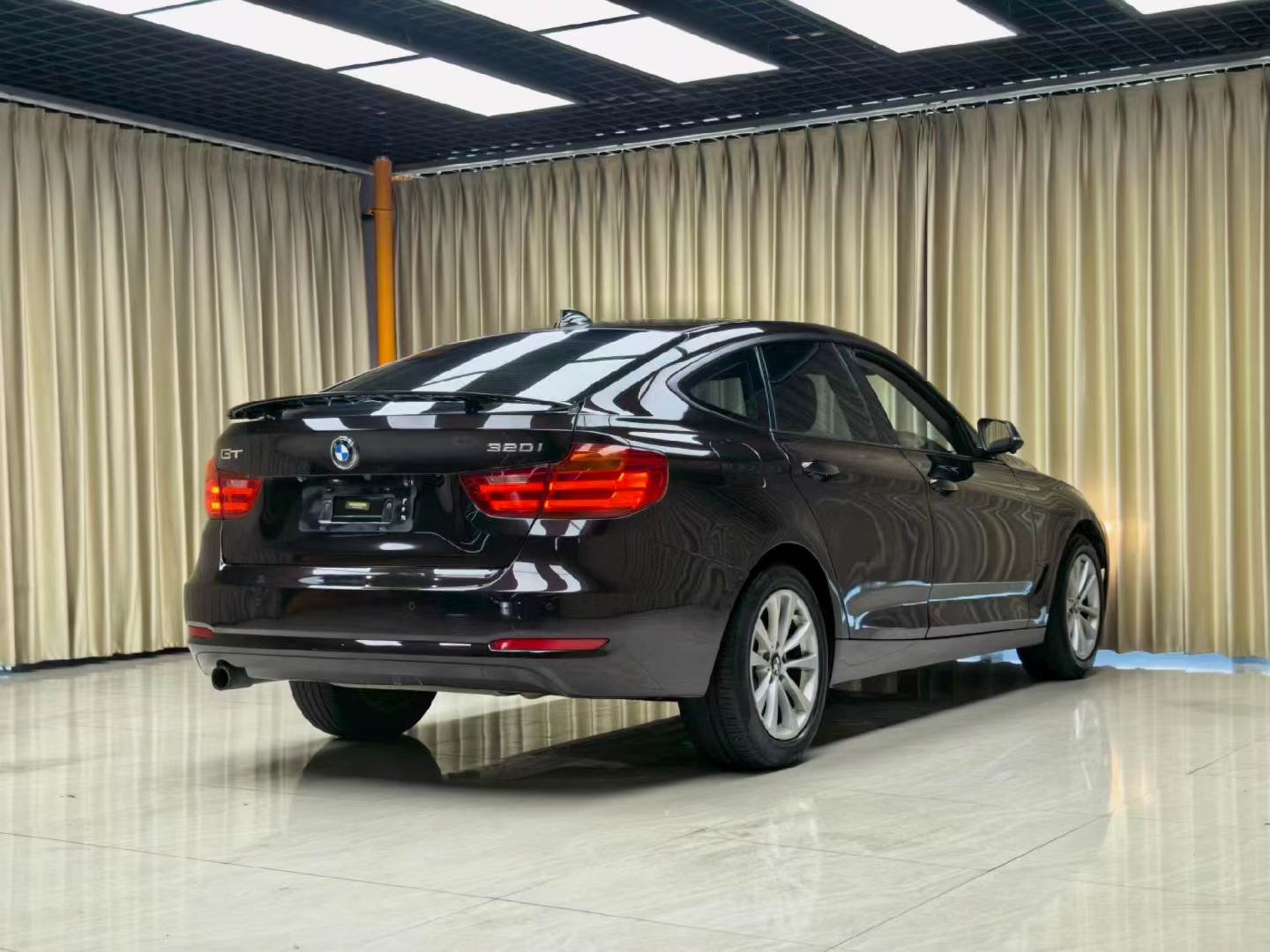 BMW 3 Series GT 2014 car image #7