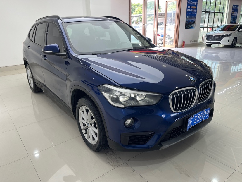 BMW X1 2019 #3 BMW X1 2019 car image #3
