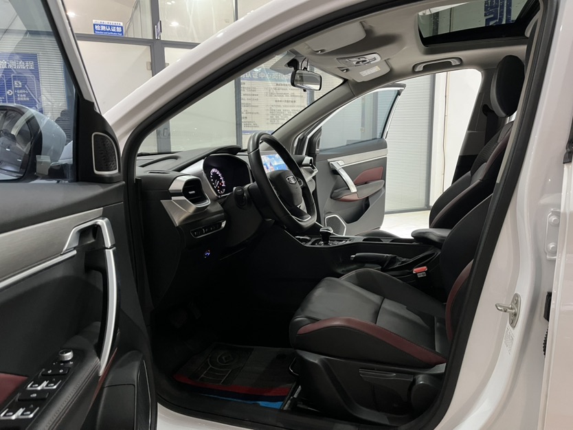 GEELY Coolray 2022 immagine di auto #9