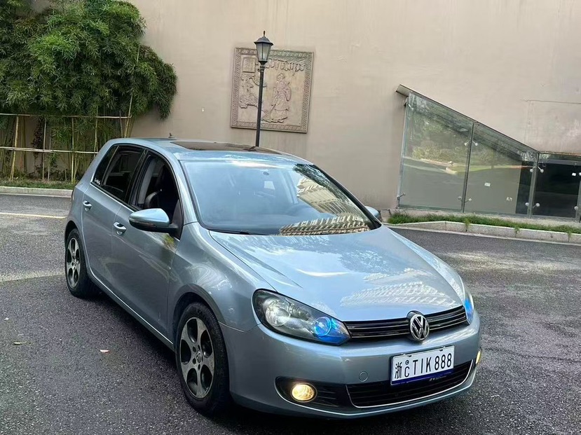 Volkswagen Golf 2010 #5 Volkswagen Golf 2010 car image #5