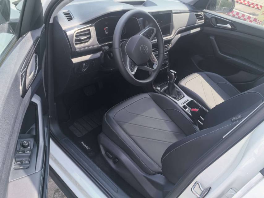 Volkswagen Tharu 2025 immagine di auto #3