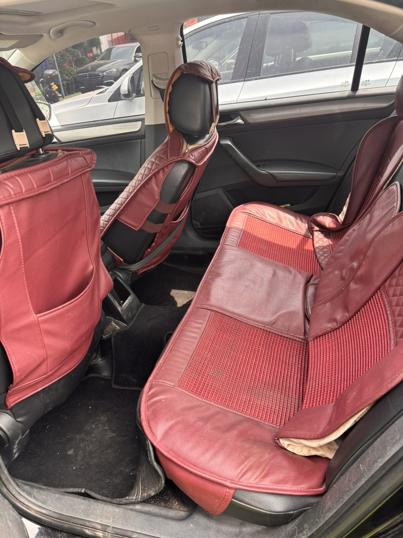 Volkswagen Santana 2016 car image #4