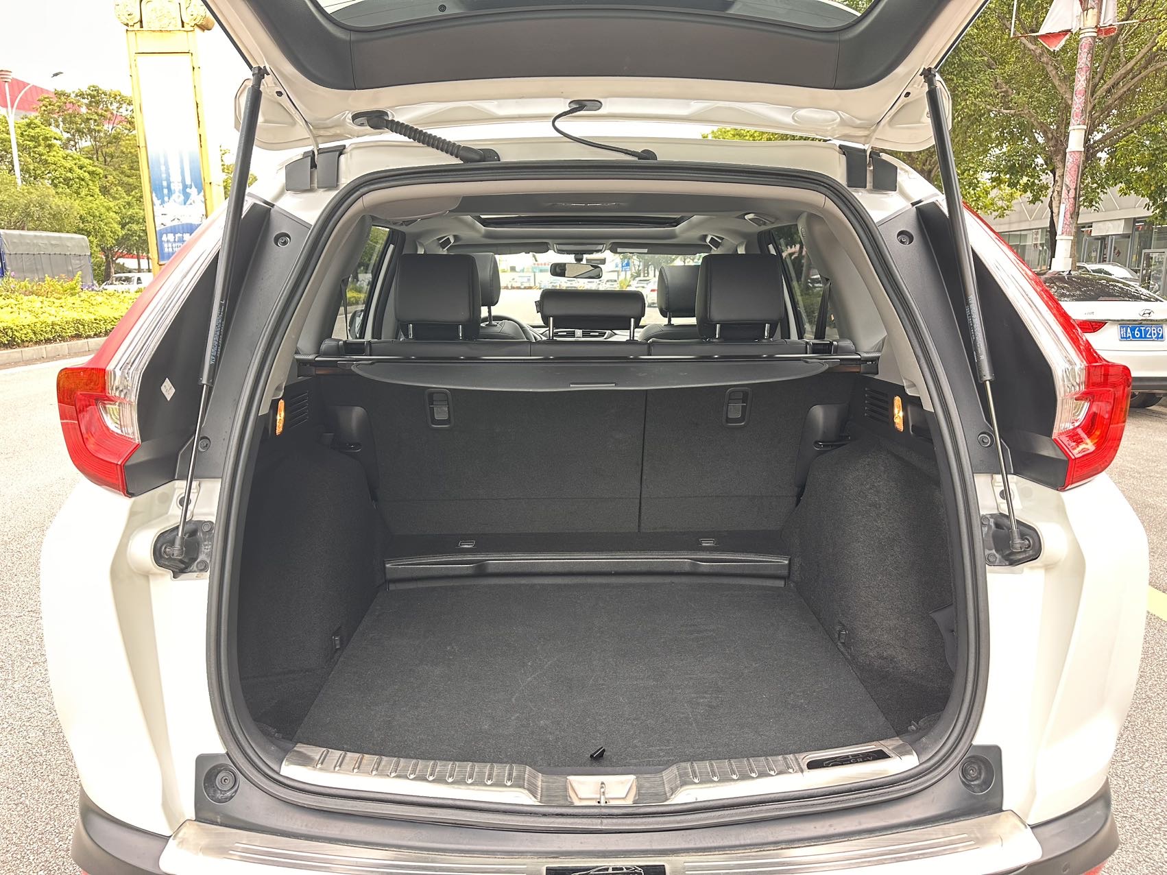 Honda CR-V 2019 car image #12