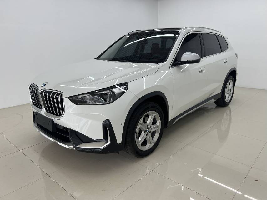 BMW X1 2023 BMW X1 2023 car image