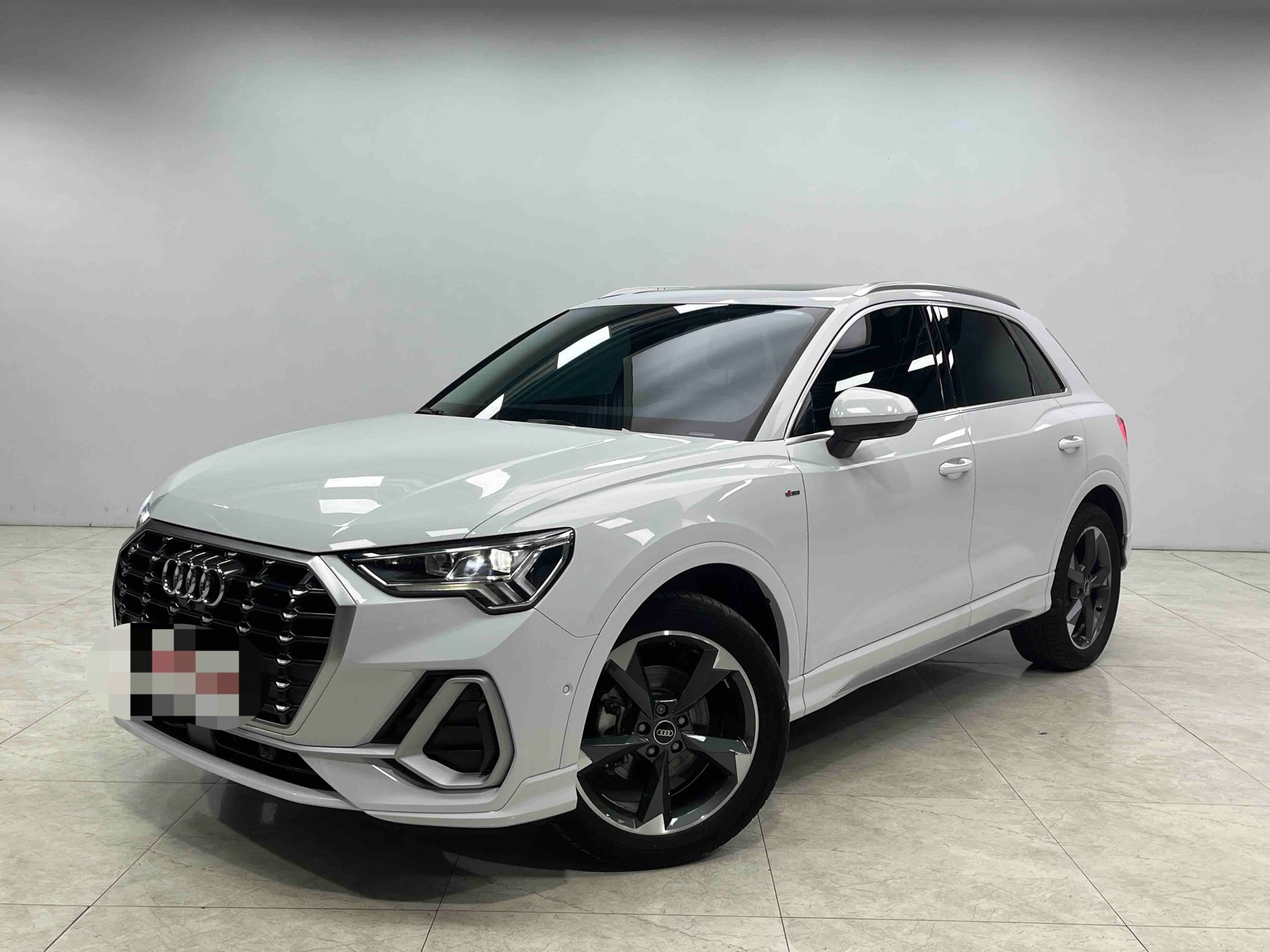 Audi Q3 2023 Audi Q3 2023 car image