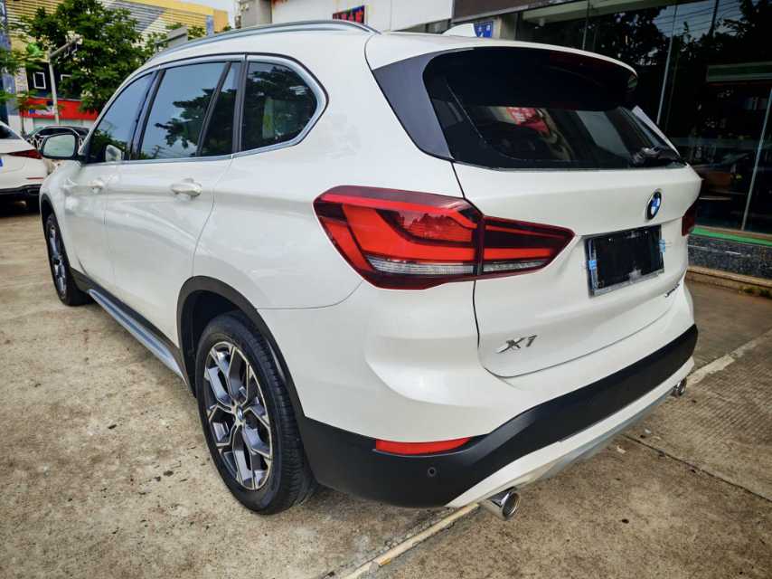 BMW X1 2021 #3 BMW X1 2021 car image #3