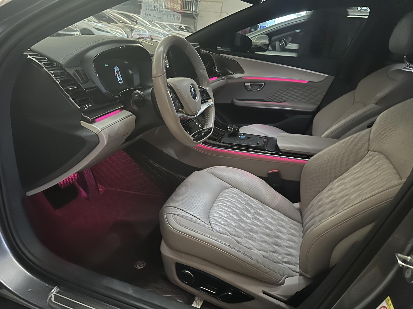 BYD Han 2024 #3 BYD Han 2024 изображение автомобиля #3