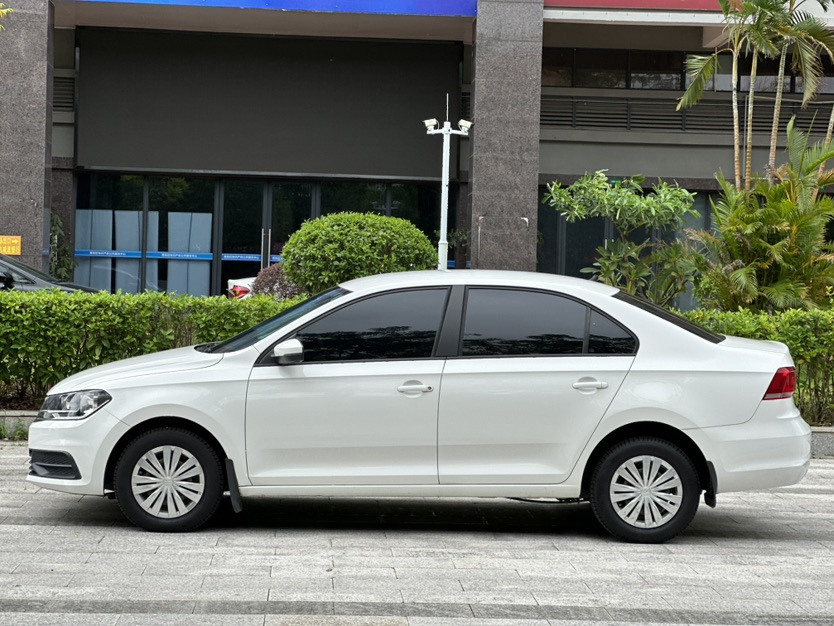 Volkswagen Santana 2019 #4 Volkswagen Santana 2019 car image #4