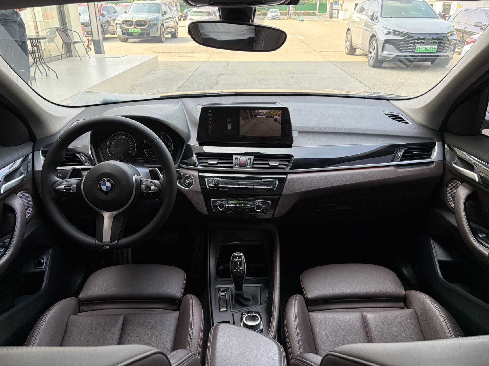 BMW X1 2021 car image #10