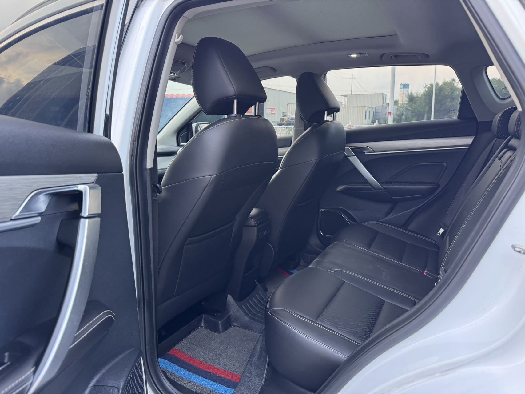 GEELY Coolray 2020 car image #6