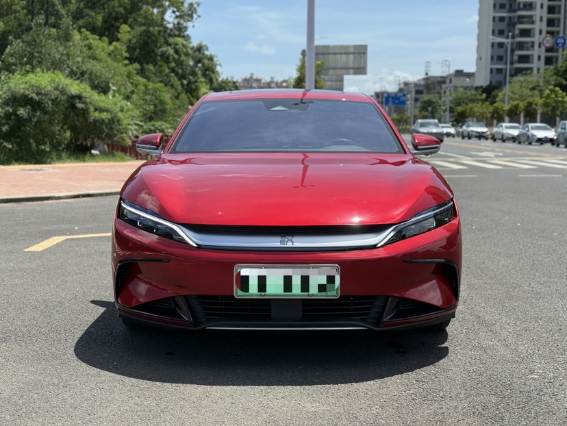 BYD Han 2023 #2 BYD Han 2023 car image #2
