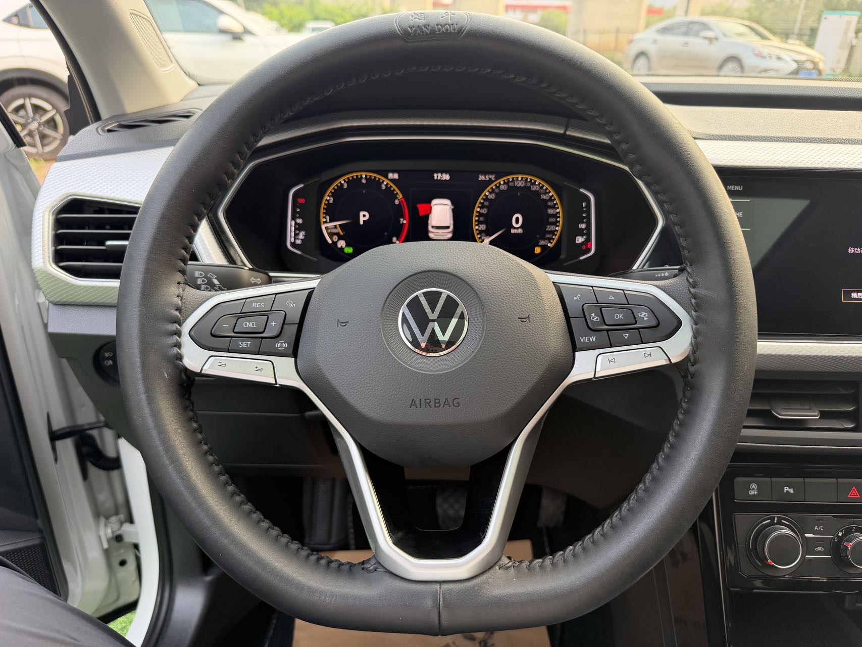 Volkswagen Tacqua 2023 #14 Volkswagen Tacqua 2023 car image #14
