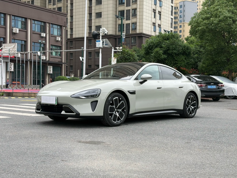 MI SU7 2024 car image 