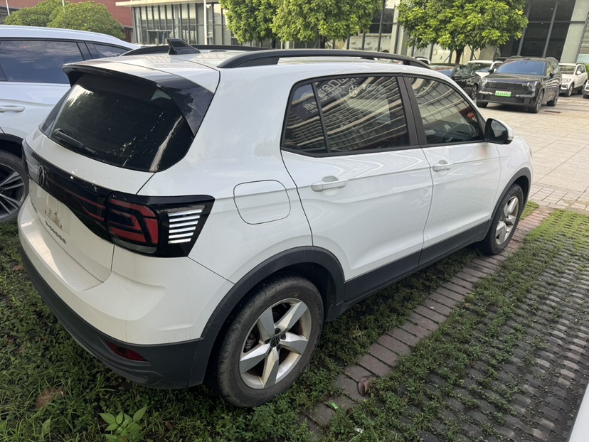 Volkswagen T-Cross 2025 #7 Volkswagen T-Cross 2025 car image #7