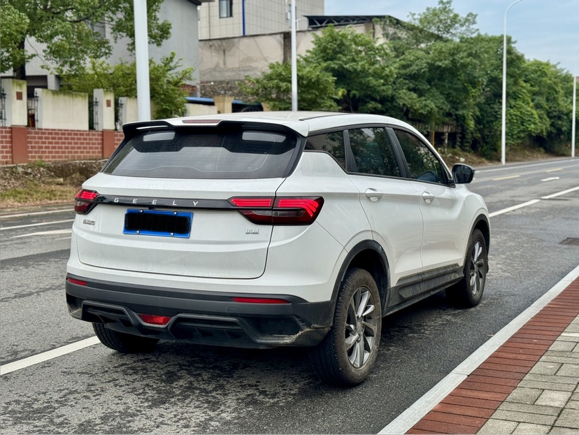GEELY Coolray 2025 car image #9