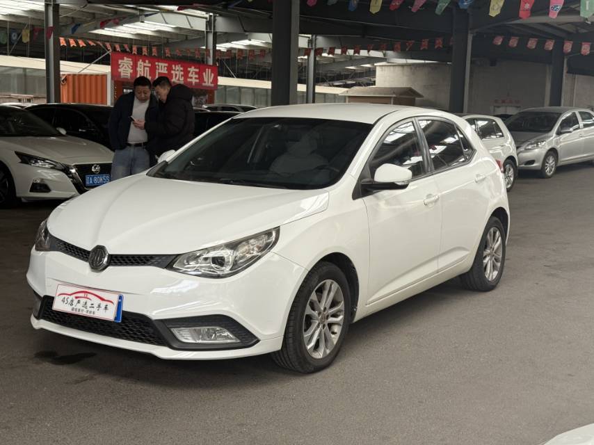 MG 5 2015 MG 5 2015 car image