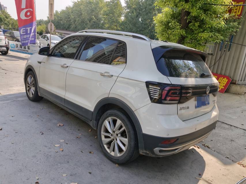Volkswagen T-Cross 2020 car image #7