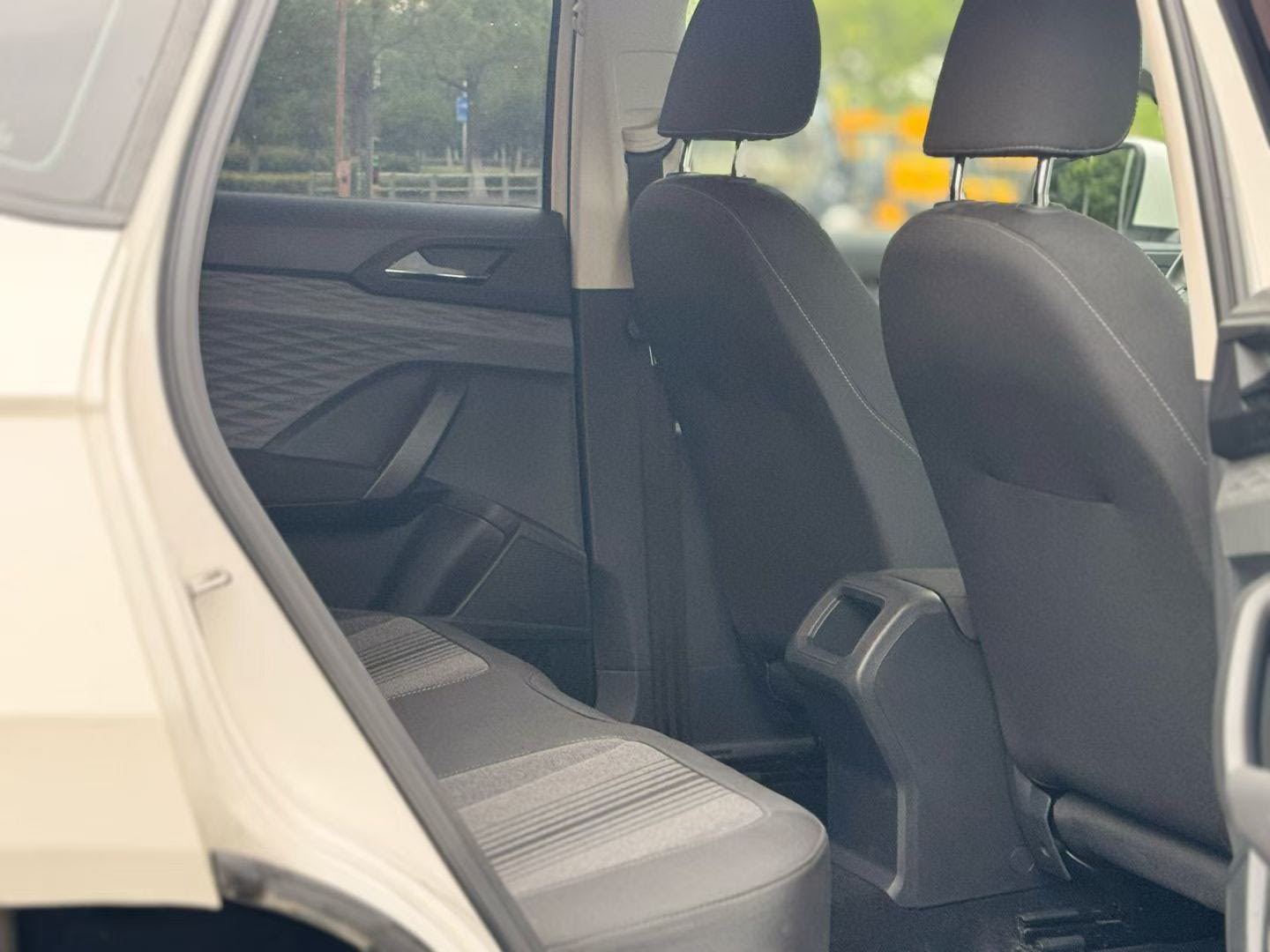 Volkswagen Tharu 2021 car image #7