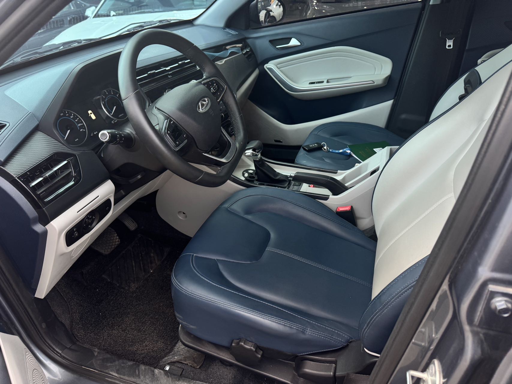 Chery Tiggo 3x 2023 #2 Chery Tiggo 3x 2023 car image #2