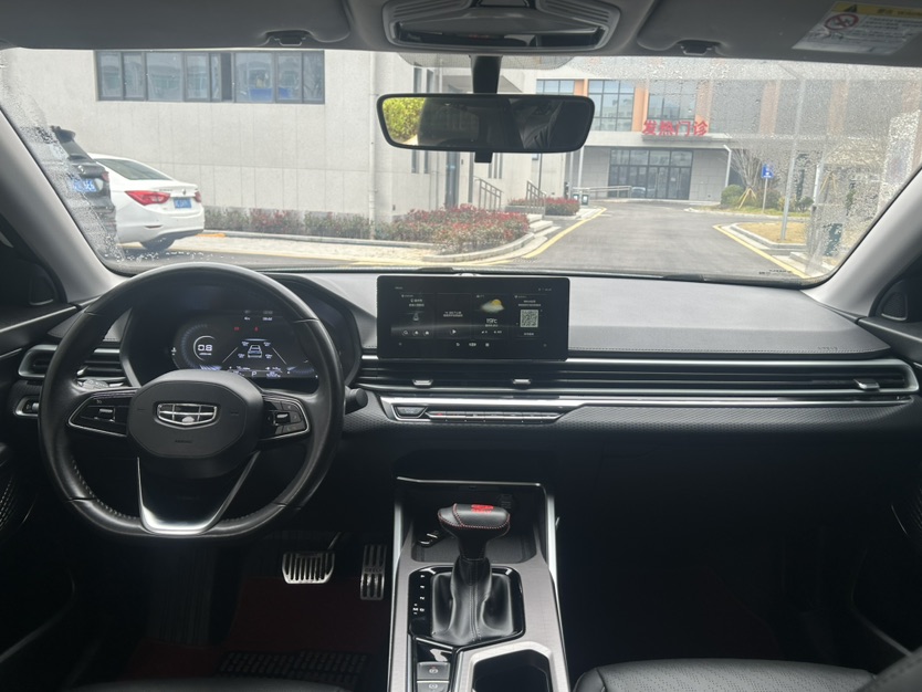 GEELY Emgrand 2022 #8 GEELY Emgrand 2022 car image #8