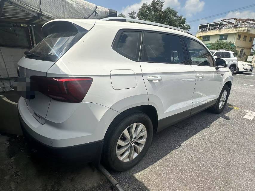 Volkswagen Tharu 2020 car image #3