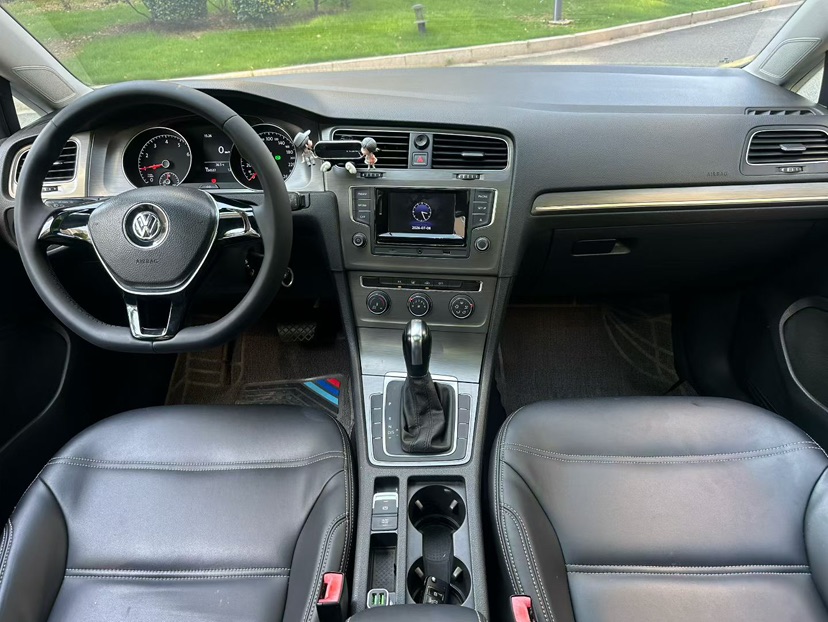 Volkswagen Golf 2015 immagine di auto #4