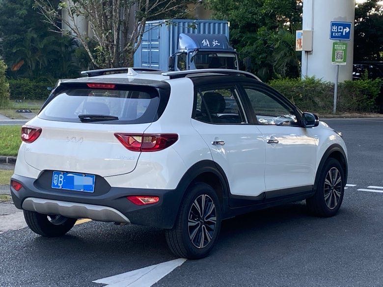 Kia KX1 2025 car image #4