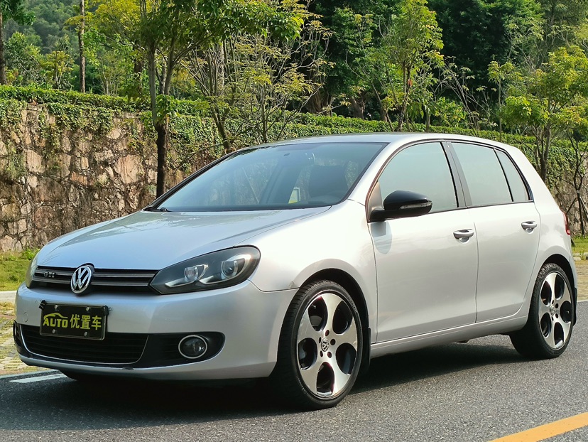 Volkswagen Golf 2013 Volkswagen Golf 2013 car image